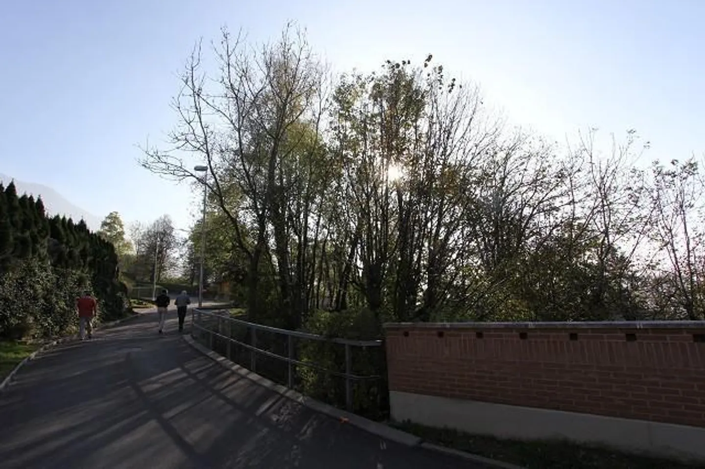 «Baulandgrundstück von 1050m2 mit Aussicht / terreno edificabile di 1050m2 con bella vista» - Foto 4 di 7