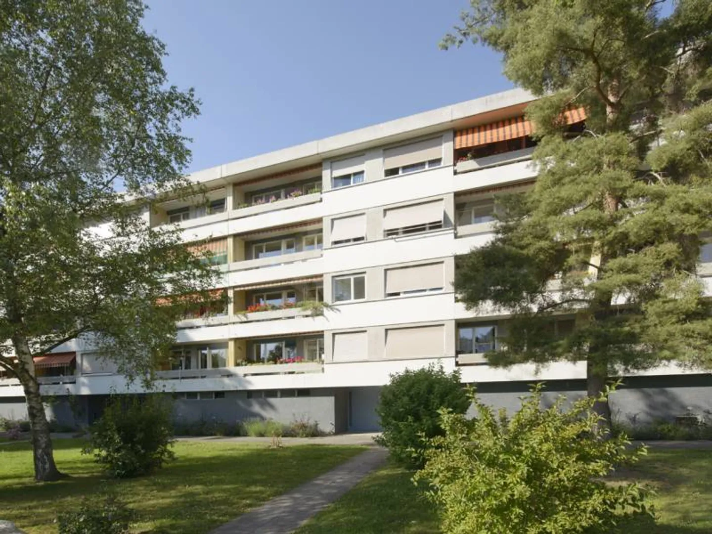 Parkplatz - Thônex - Foto 1 von 3
