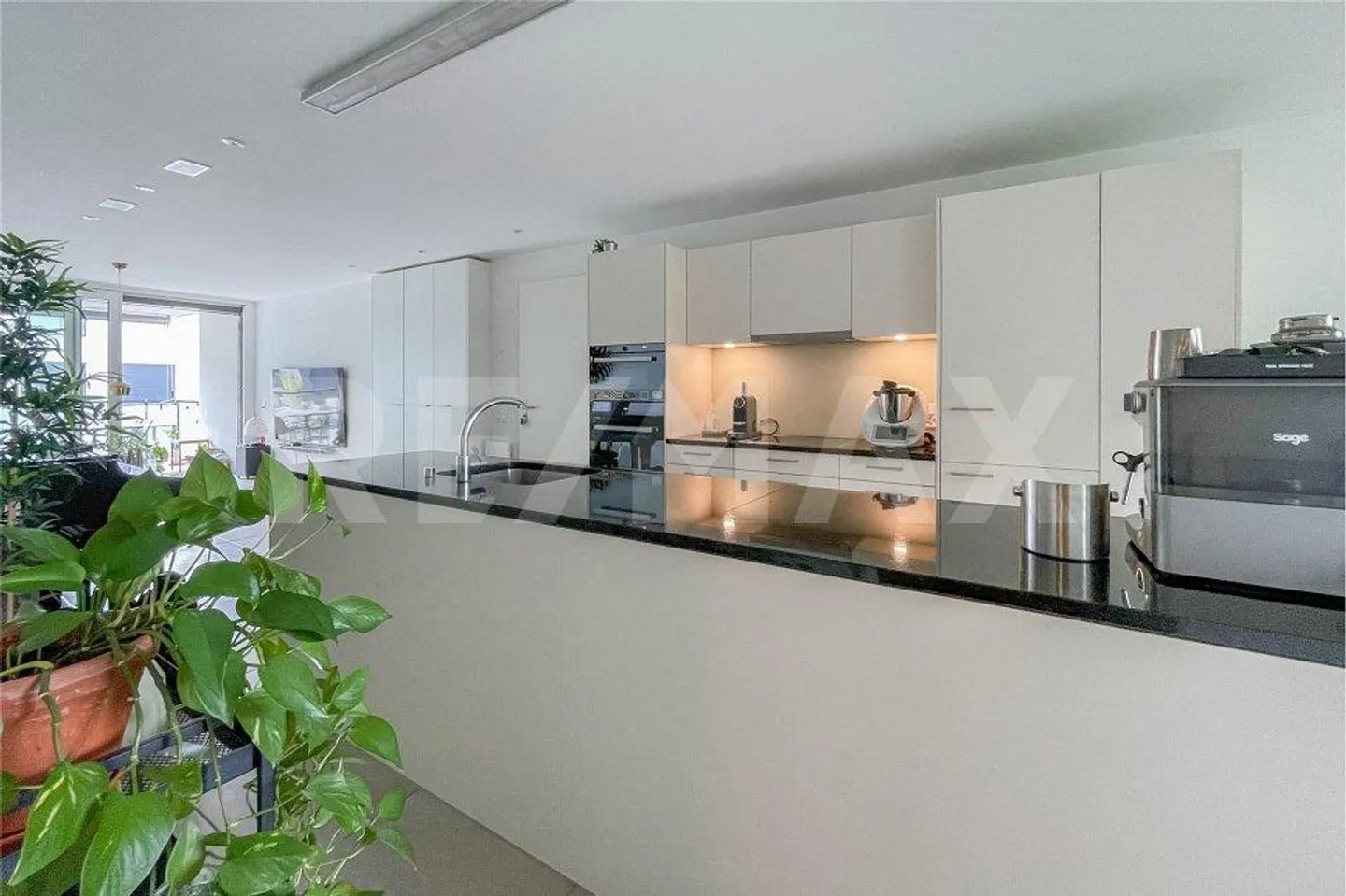 3.5-Zimmer-Wohnung im 2. Obergeschoss nahe Parkresort - Foto 9 von 13