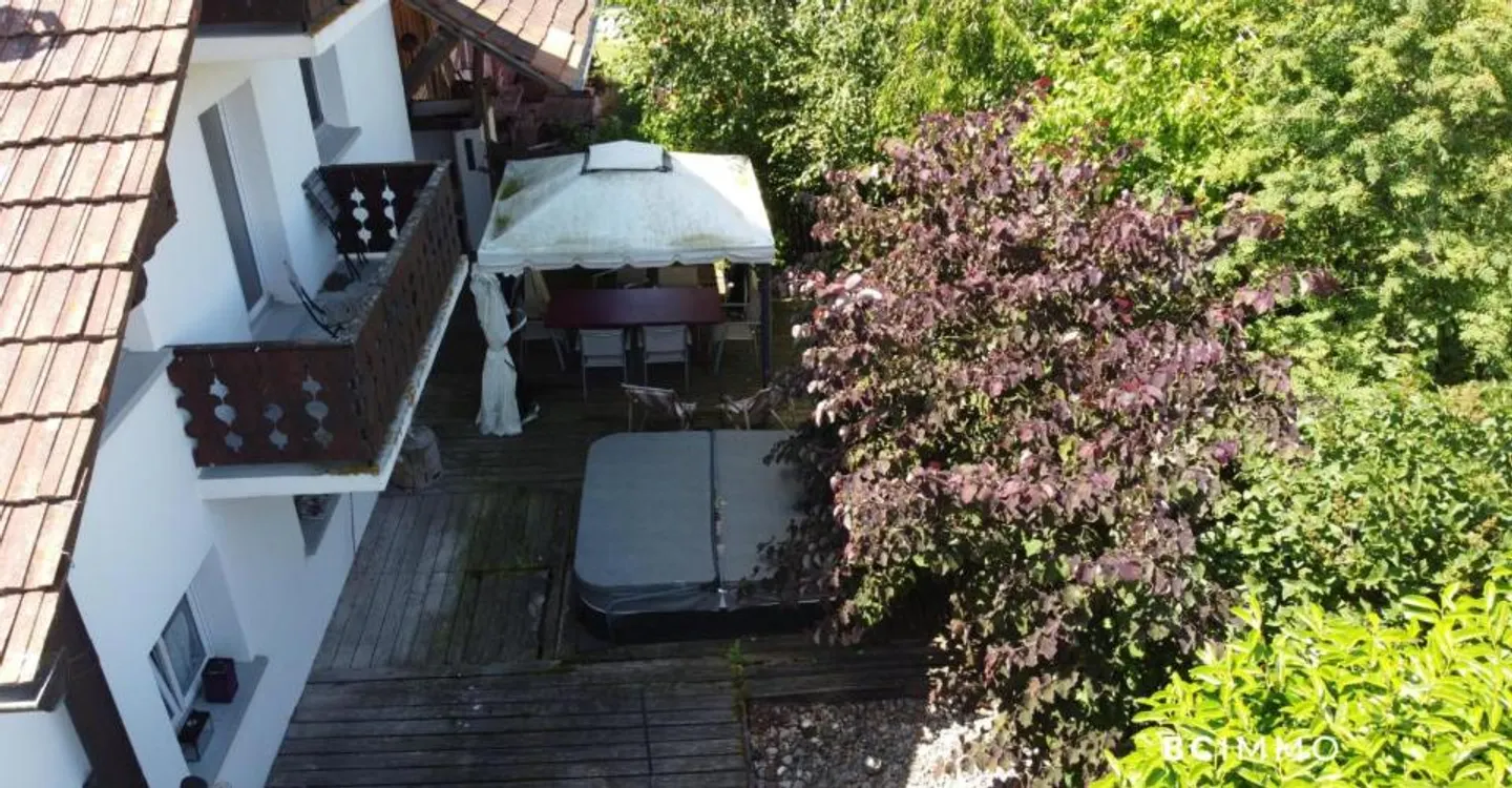 Ein charaktervolles Zuhause im Herzen der Freiburger Landschaft - Foto 3 von 9