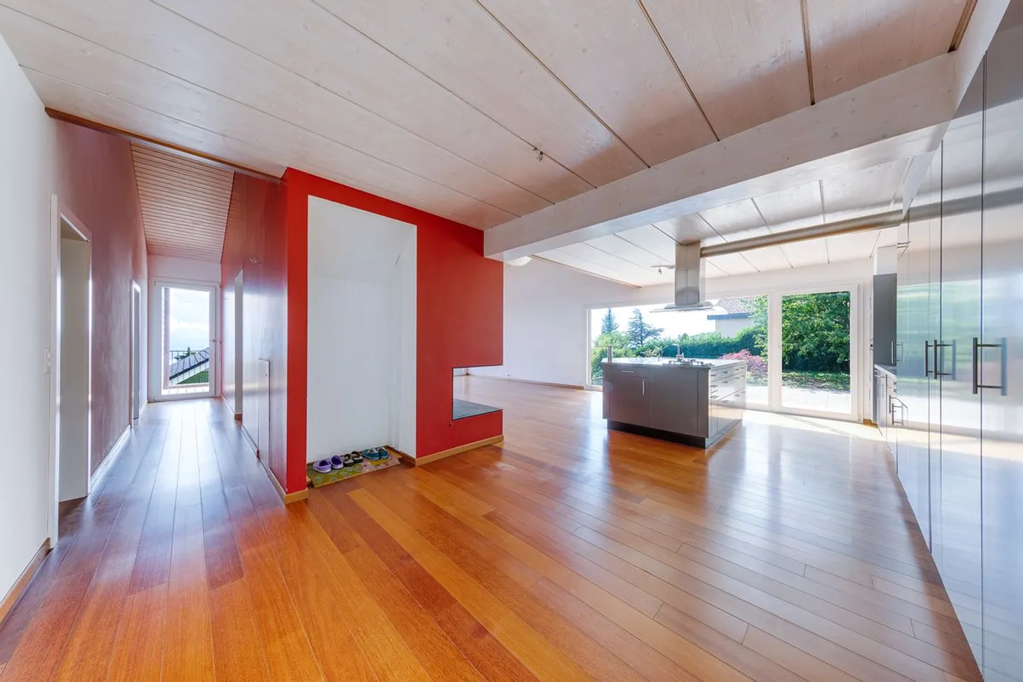 Sehr schöne Immobilie mit Panoramablick auf den See und die Alpen - Foto 10 von 13