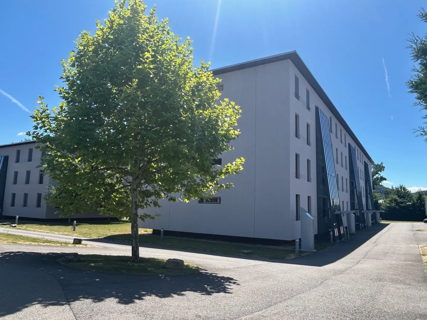 Estavayer-le-Lac In vendita splendido appartamento 3.5 locali vicino ai servizi - Foto 3 di 9