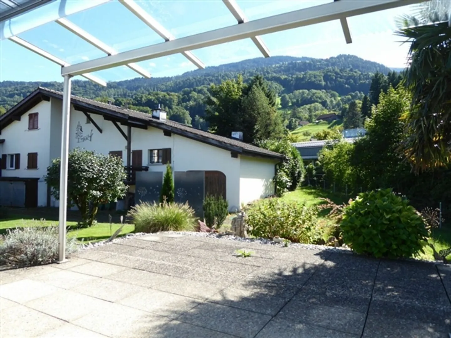 «freistehendes 6 1/2-Zimmer-Einfamilienhaus an kinderfreundlicher Lage» - Foto 9 von 20