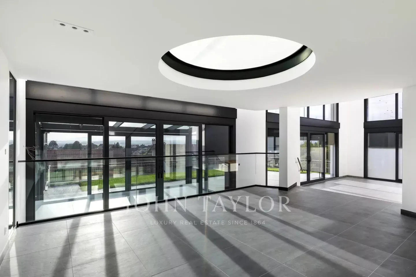 Single house for sale - Photo 3 of 10