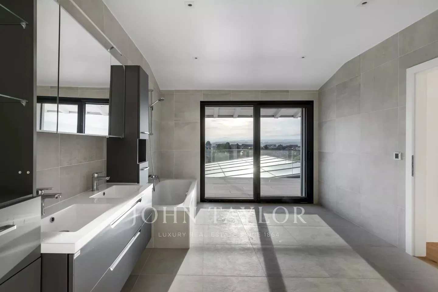 Single house for sale - Photo 7 of 10