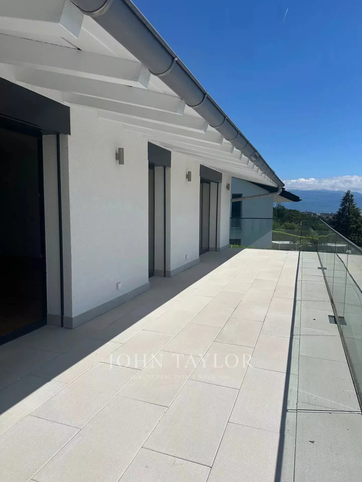 Single house for sale - Photo 8 of 10