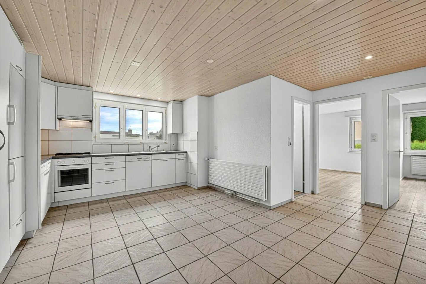 Appartement confortable de 3,5 pièces avec belle vue à Abtwil - Photo 4 sur 15