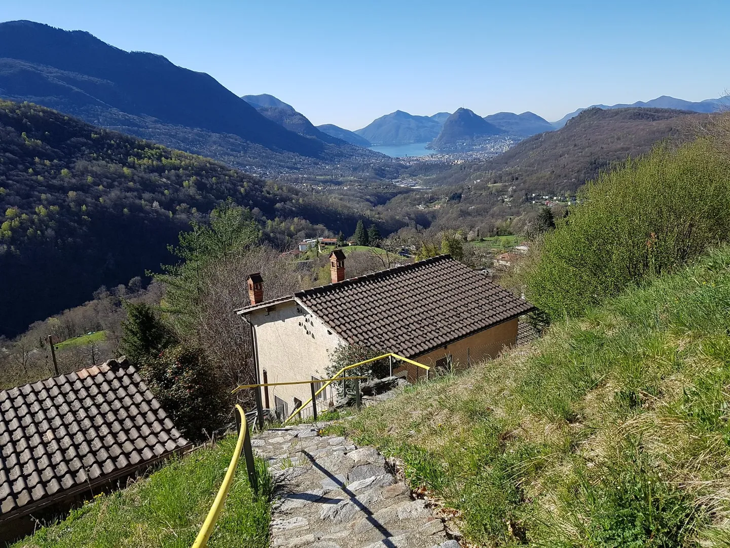 Eigentum in Roveredo Capriasca - Foto 1 von 1
