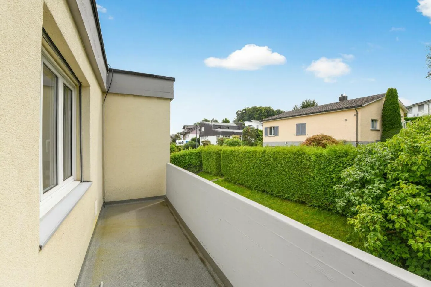 Appartement confortable de 3,5 pièces avec belle vue à Abtwil - Photo 8 sur 15