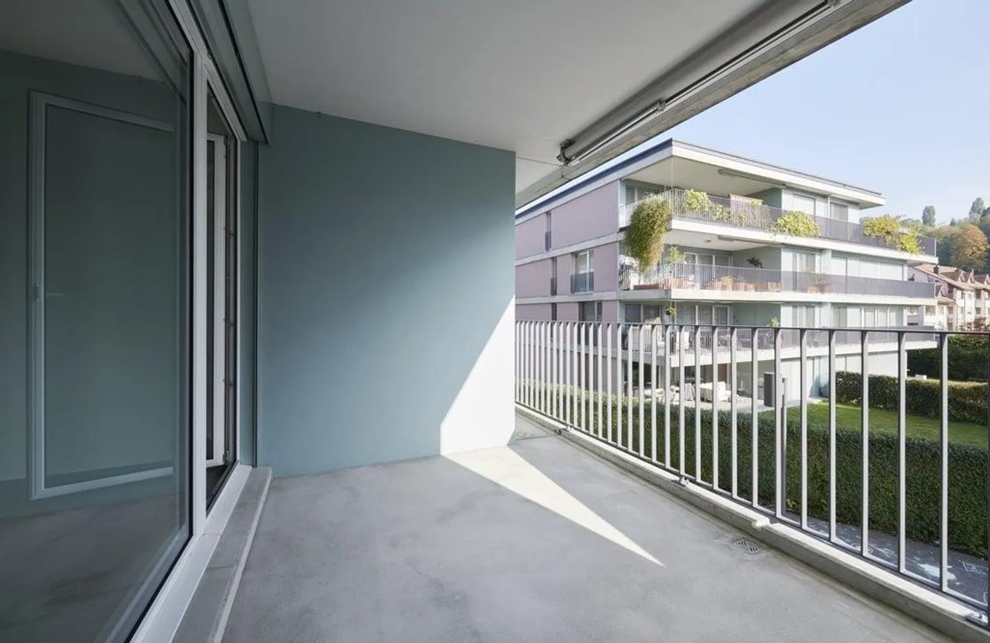 Modern residential development in a central urban location - Photo 8 of 8