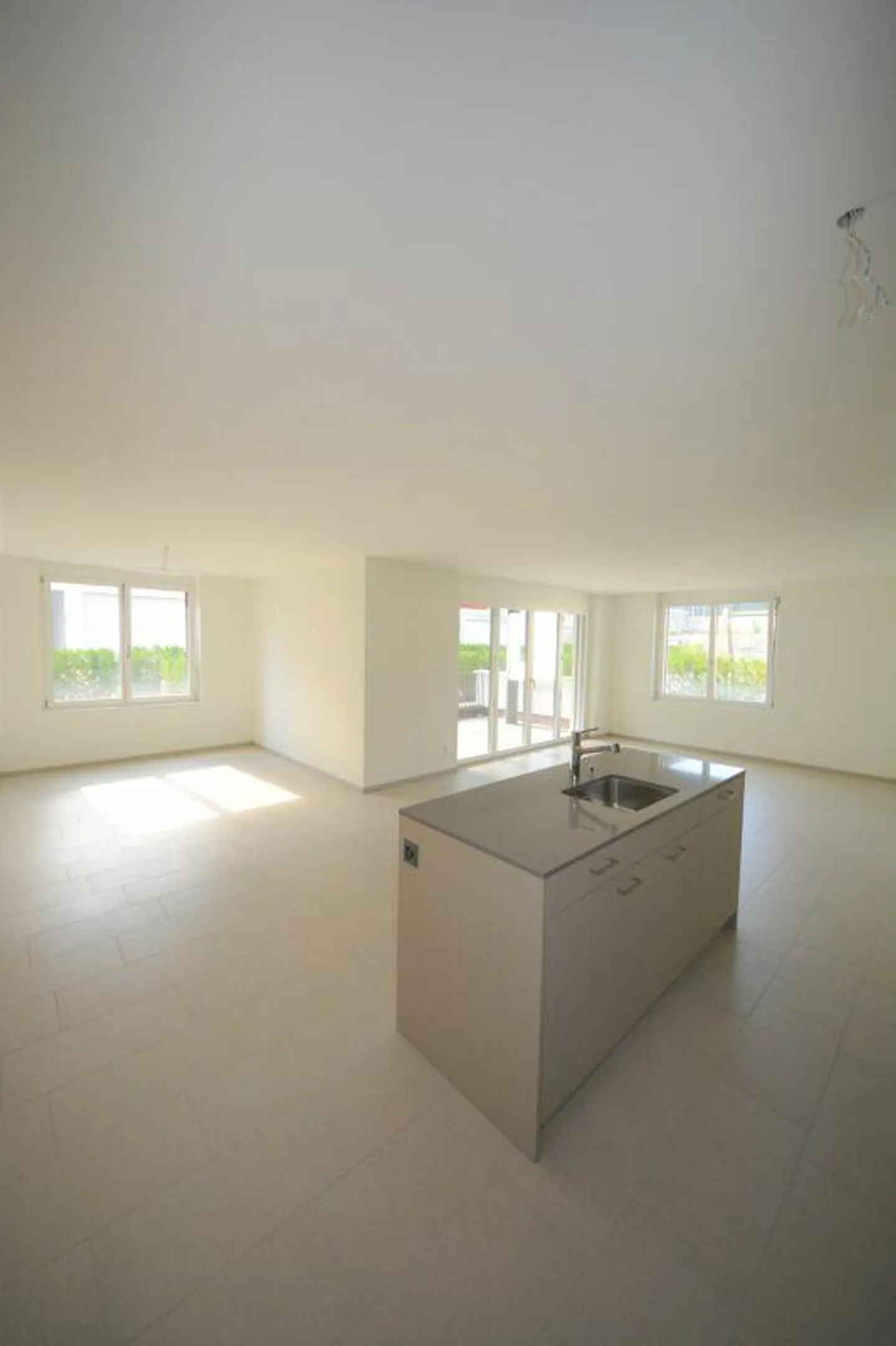 3.5-room apartment in new building standard seeks new tenant! - Photo 7 of 13