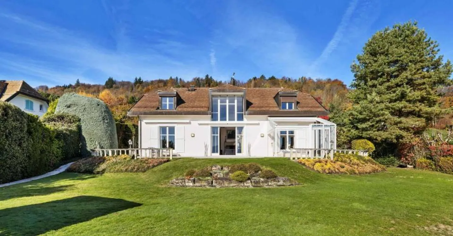 Elegante Villa mit Panorama über den Genfersee und die Alpen - Foto 6 von 13