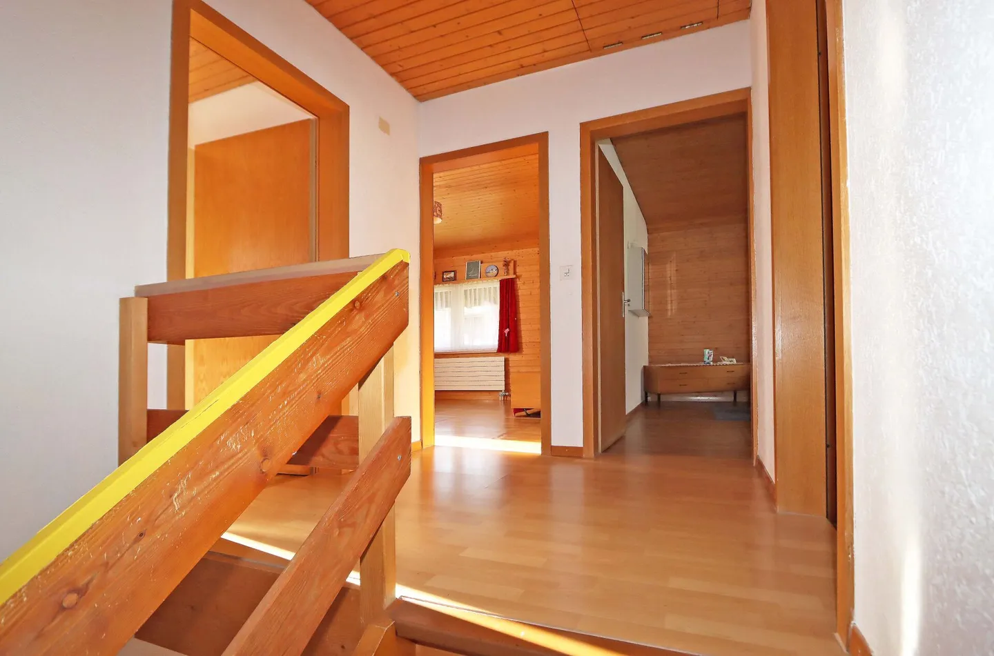 Detached and charming single-family house in a sunny location in Riedern, municipality of Glarus - Photo 8 of 22