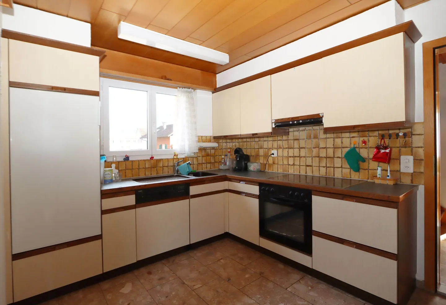 Detached and charming single-family house in a sunny location in Riedern, municipality of Glarus - Photo 13 of 22