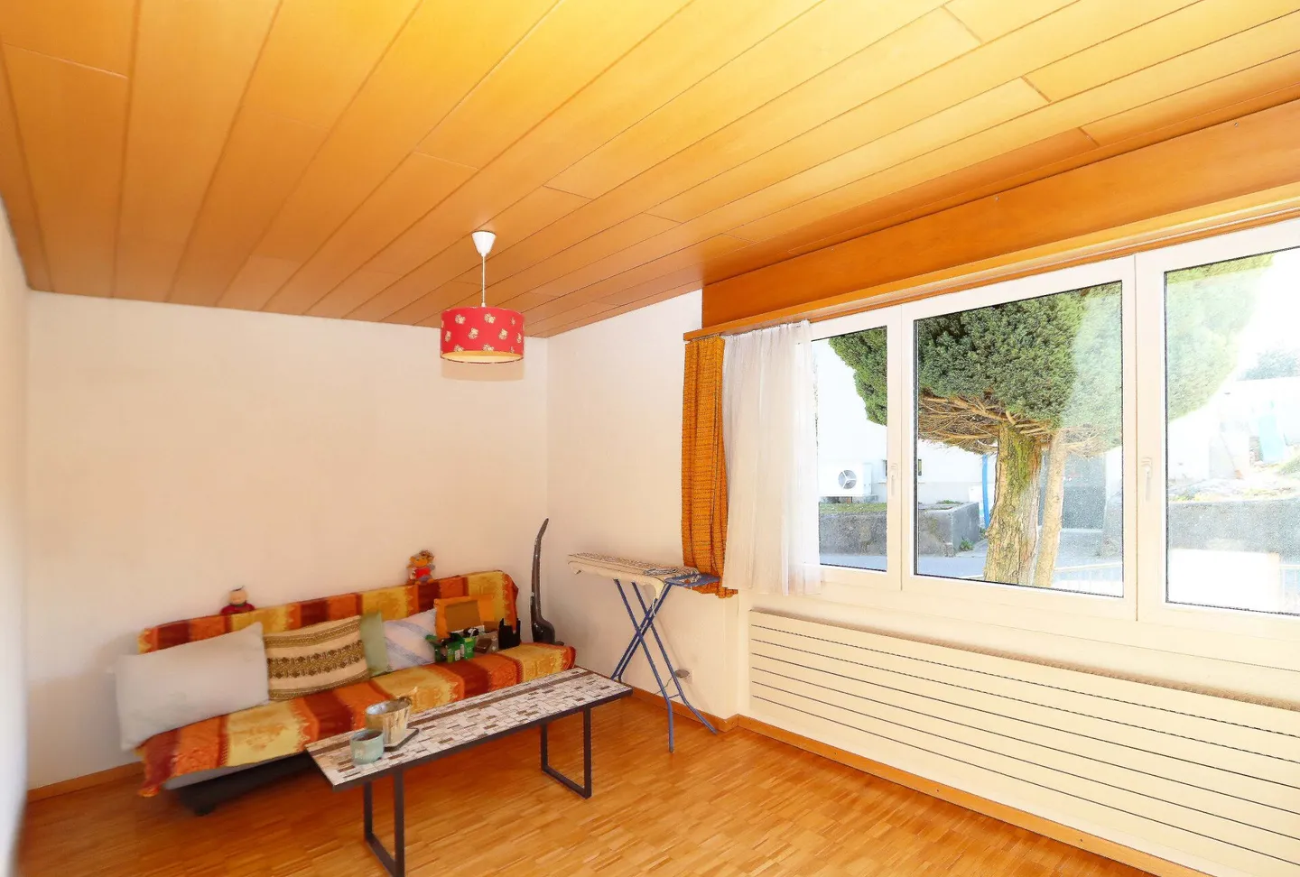 Detached and charming single-family house in a sunny location in Riedern, municipality of Glarus - Photo 17 of 22