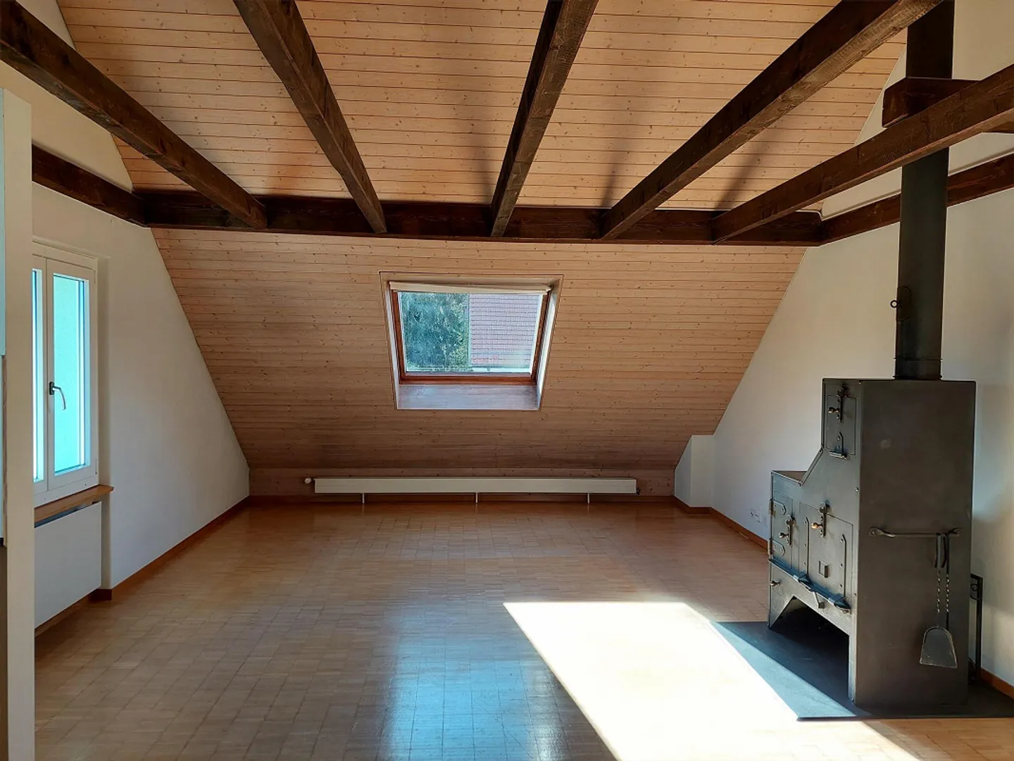 2.5 Room Attic Apartment with Mountain View near Eichholz - Photo 2 of 11