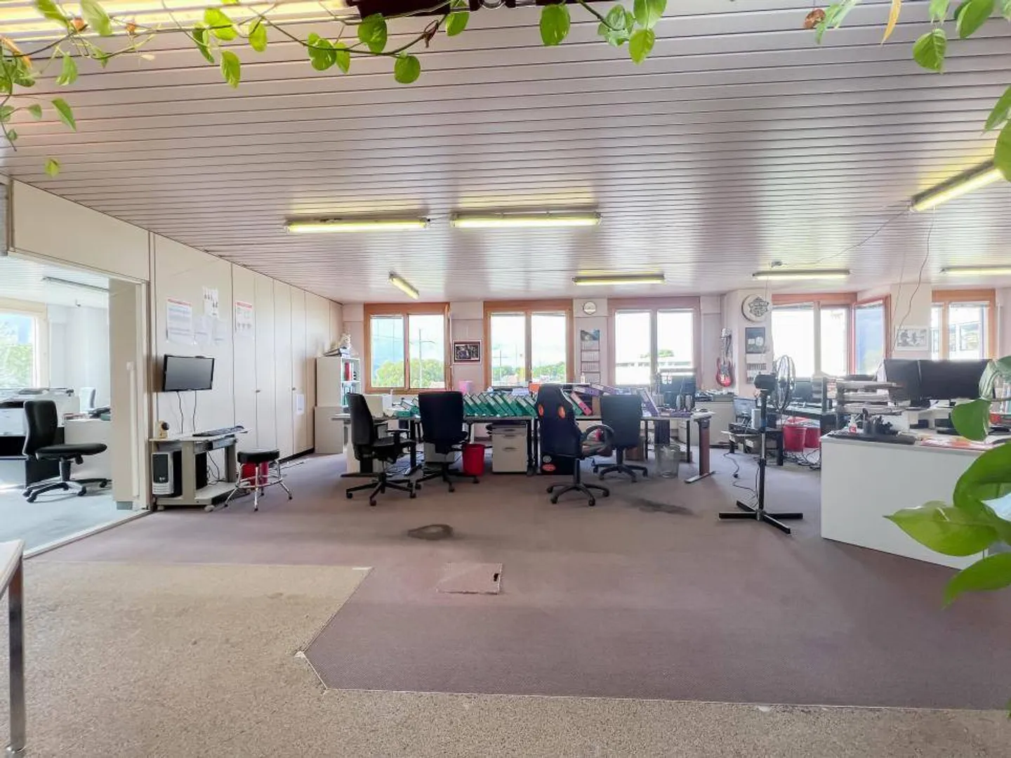 Verwaltung/Büro 425,5 m2 in Morges - Foto 8 von 13
