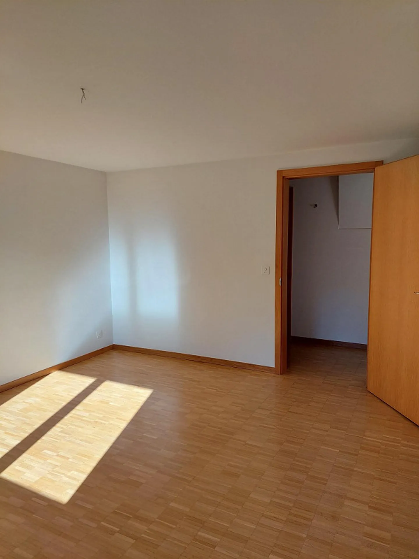 2.5 Room Attic Apartment with Mountain View near Eichholz - Photo 8 of 11