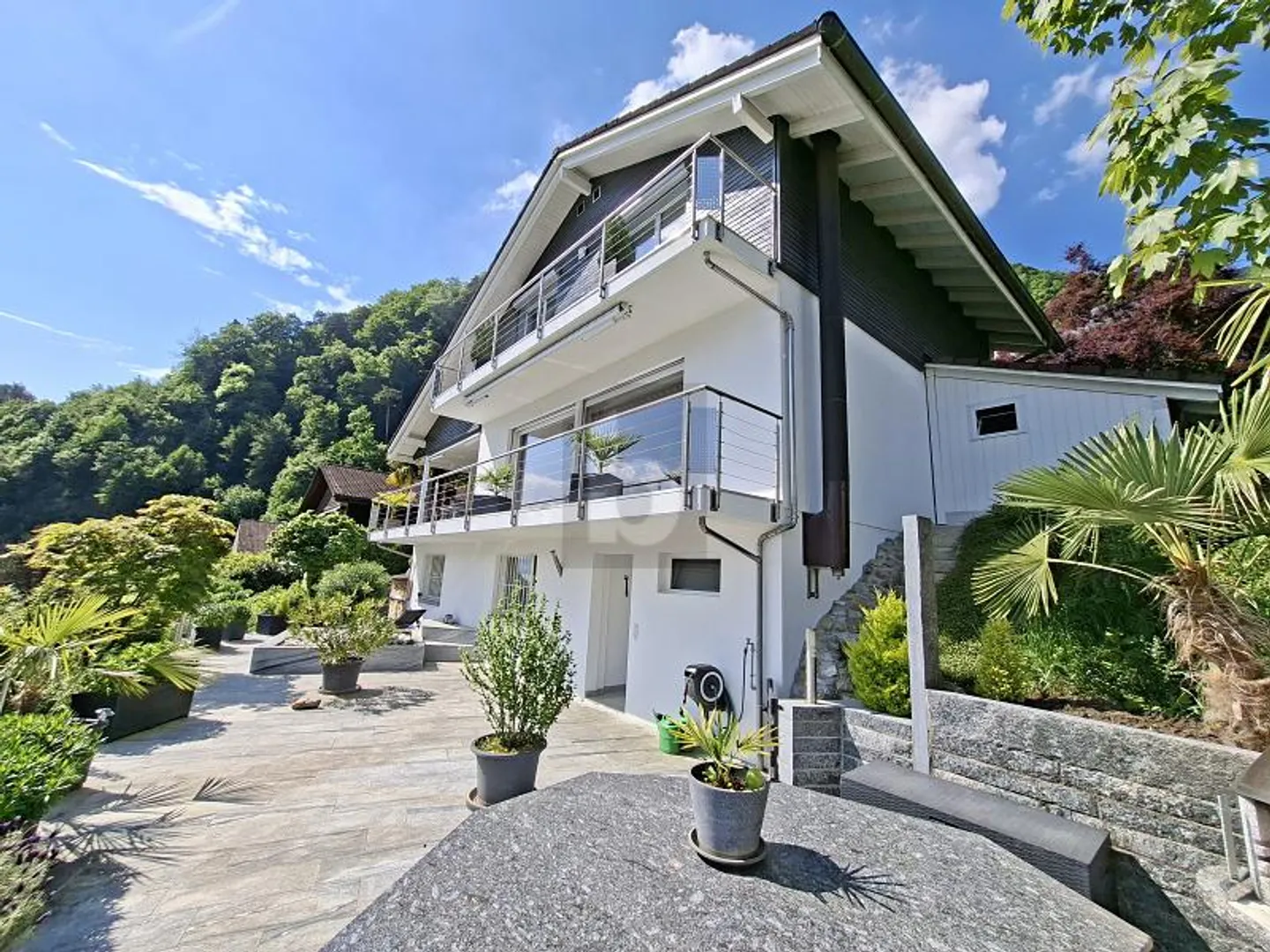 Einfamilienhaus kaufen - Foto 1 von 6