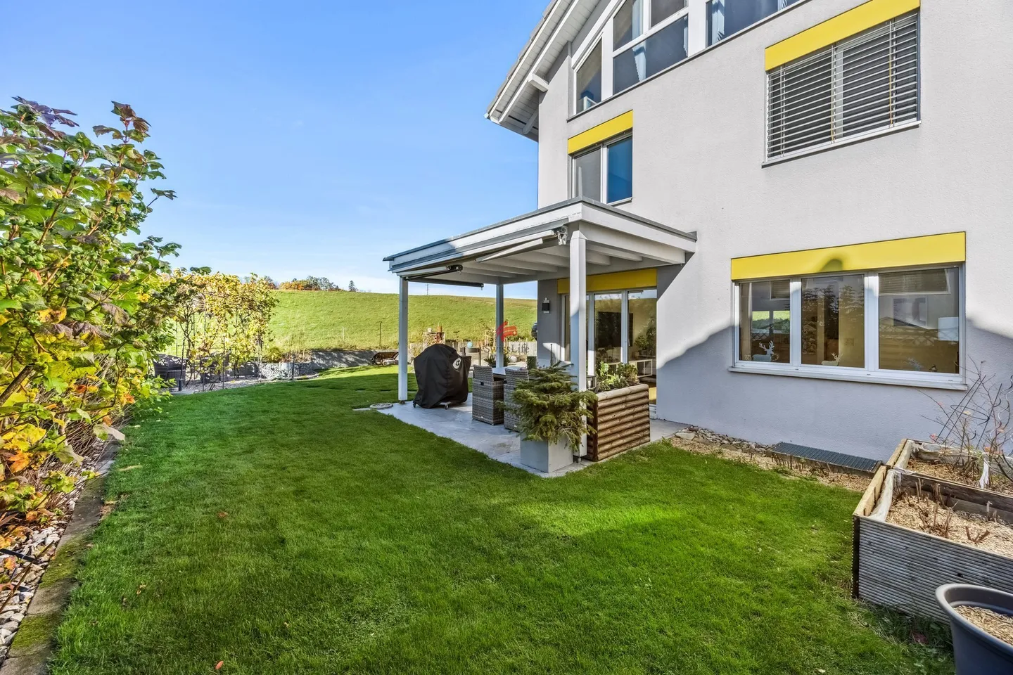 Tranquillo e soleggiato con un giardino ben curato! - Foto 5 di 11