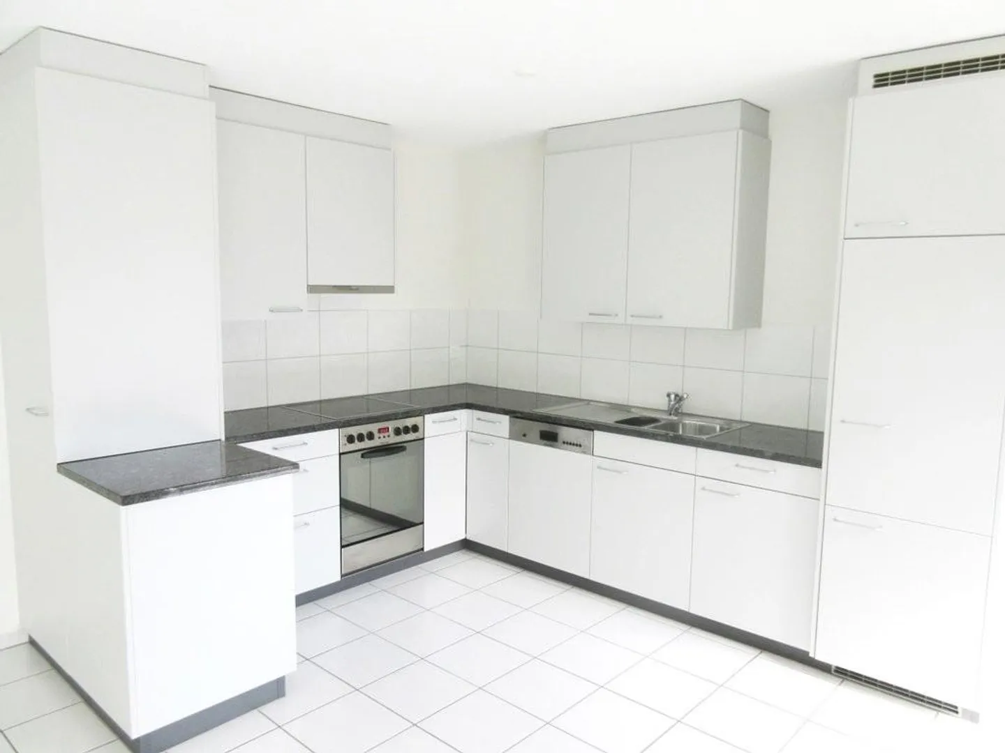 Charmante 2.5-Zimmer Wohnung - Foto 4 von 6