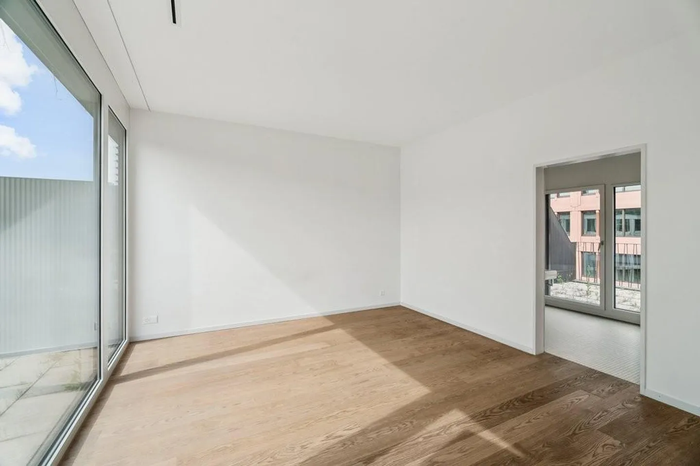 Charming 3.5-room penthouse apartment in District 2 - Photo 11 of 11