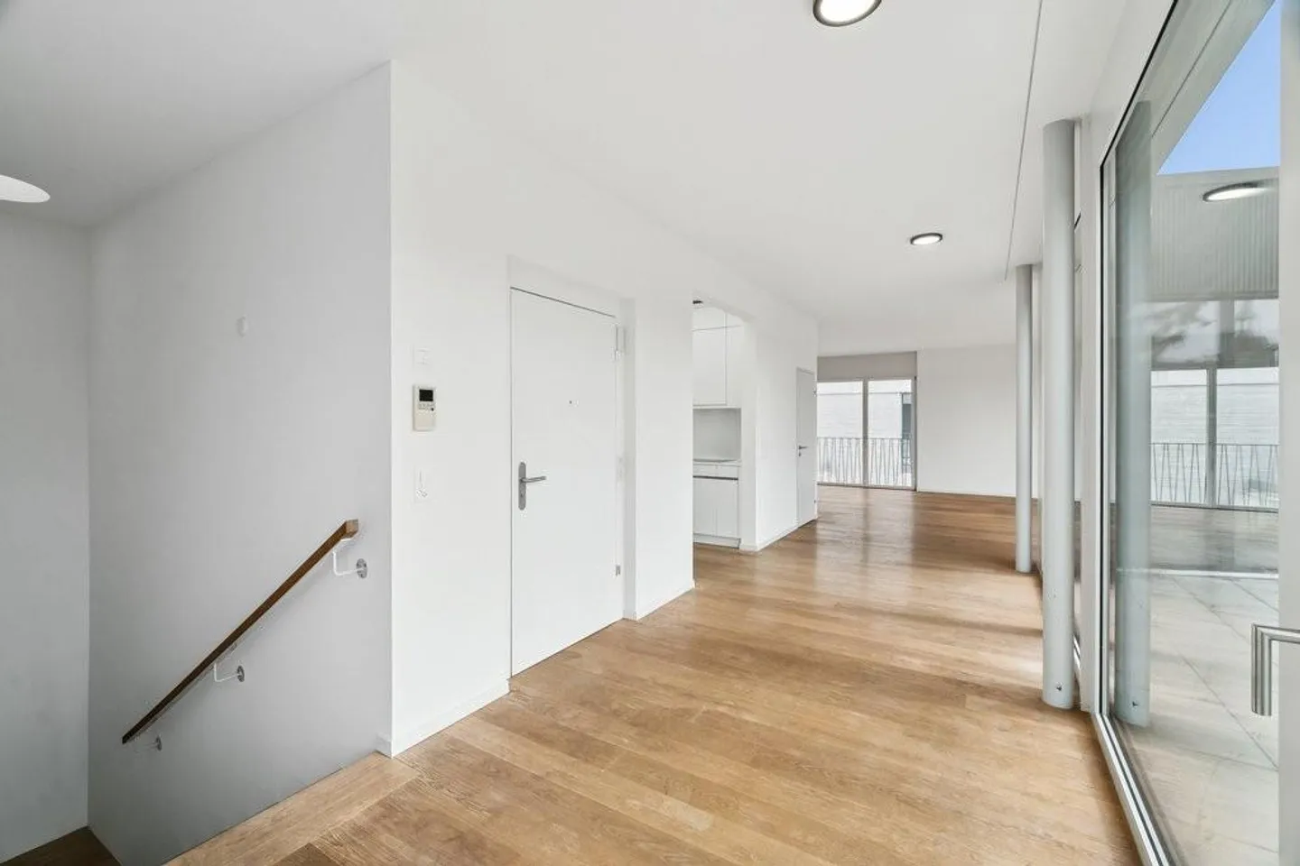 Charming 3.5-room penthouse apartment in District 2 - Photo 9 of 11