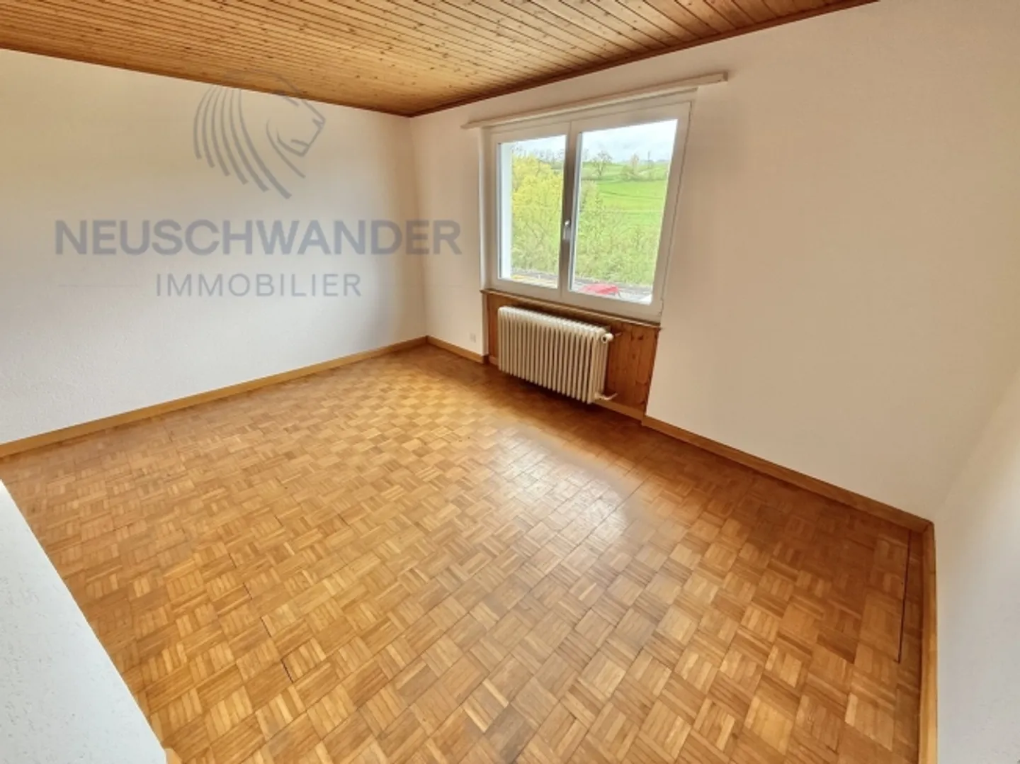 Alloggio spazioso vicino alla stazione / Posizione di portineria disponibile - Foto 7 di 10