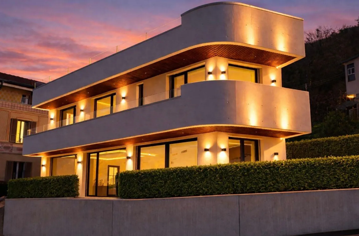 Design villa in a unique location with breathtaking lake view and dock - Photo 21 of 23