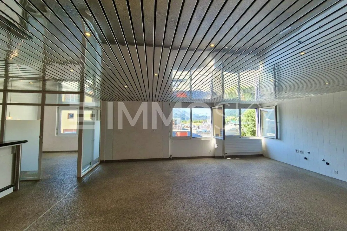 Ufficio 4 stanze - Foto 1 di 5