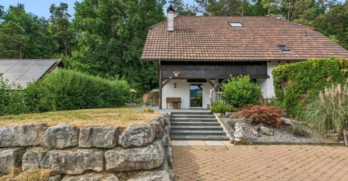 Villa prestigieuse en lisière de forêt - Photo 5 sur 10