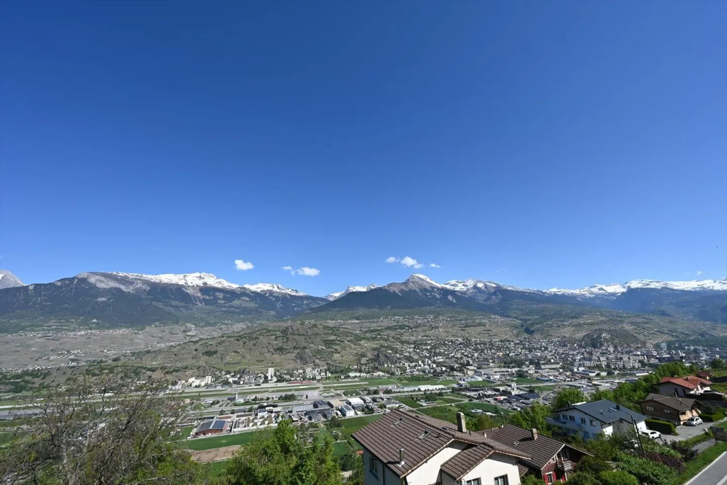 3,5-Zimmer-Wohnung - Foto 3 von 13