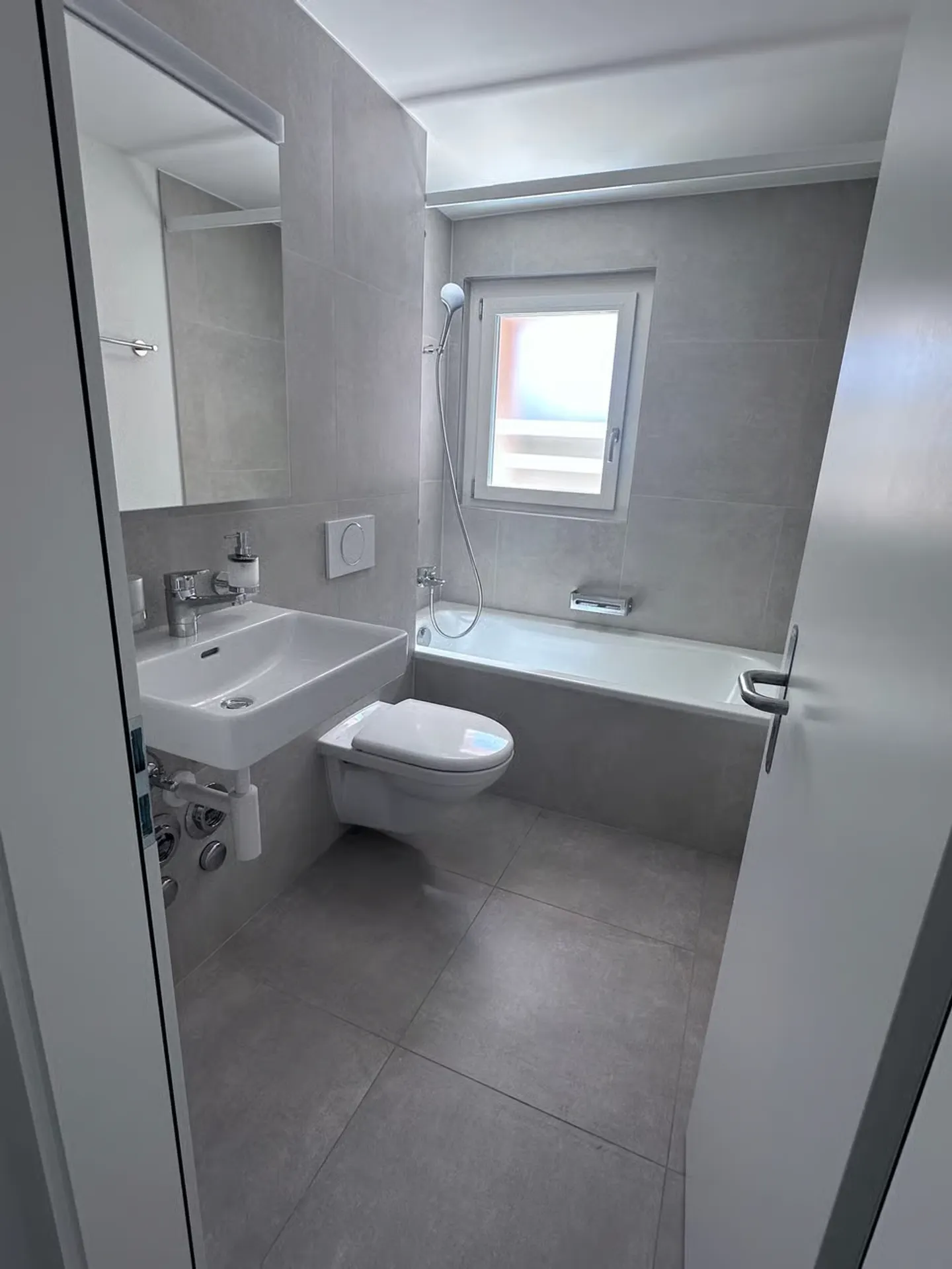 Modernes 3-Zimmer-Apartment mit Balkon - Foto 9 von 13