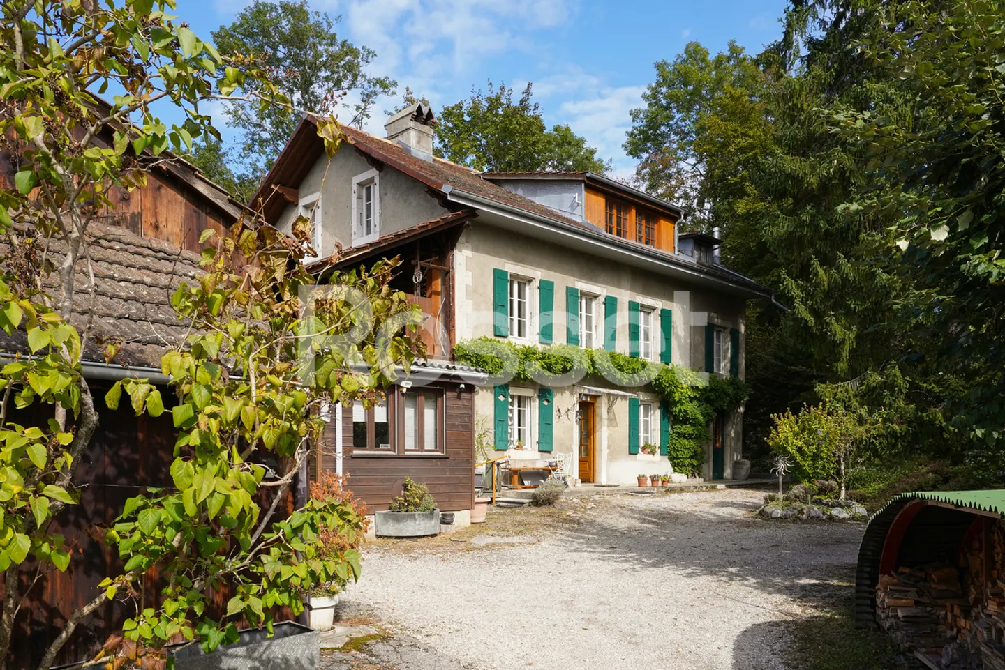 Bella costruzione del XIX secolo da ristrutturare nel cuore di Céligny - Foto 1 di 6