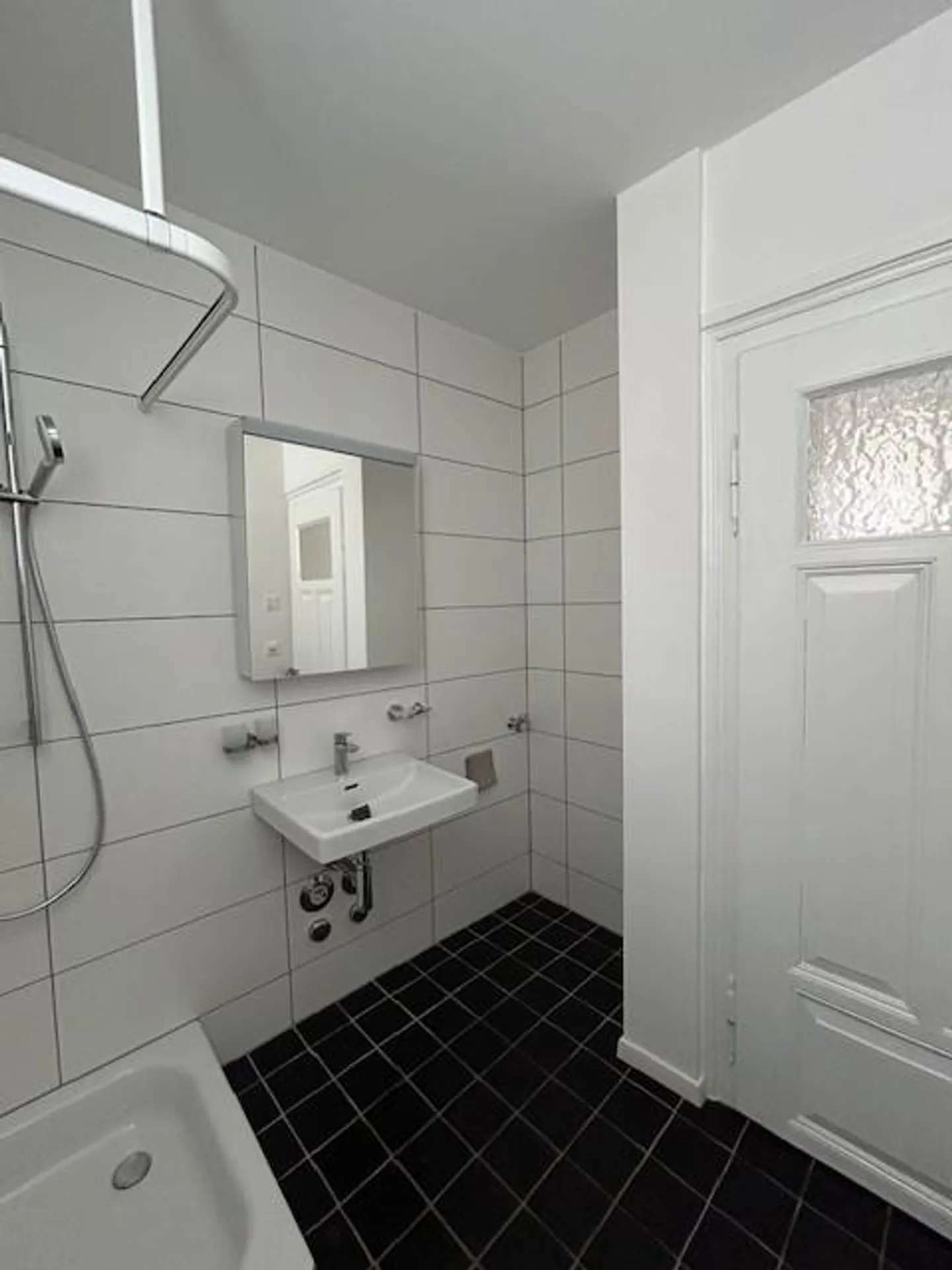 Appartement 4 pièces avec petit balcon - Photo 5 sur 10