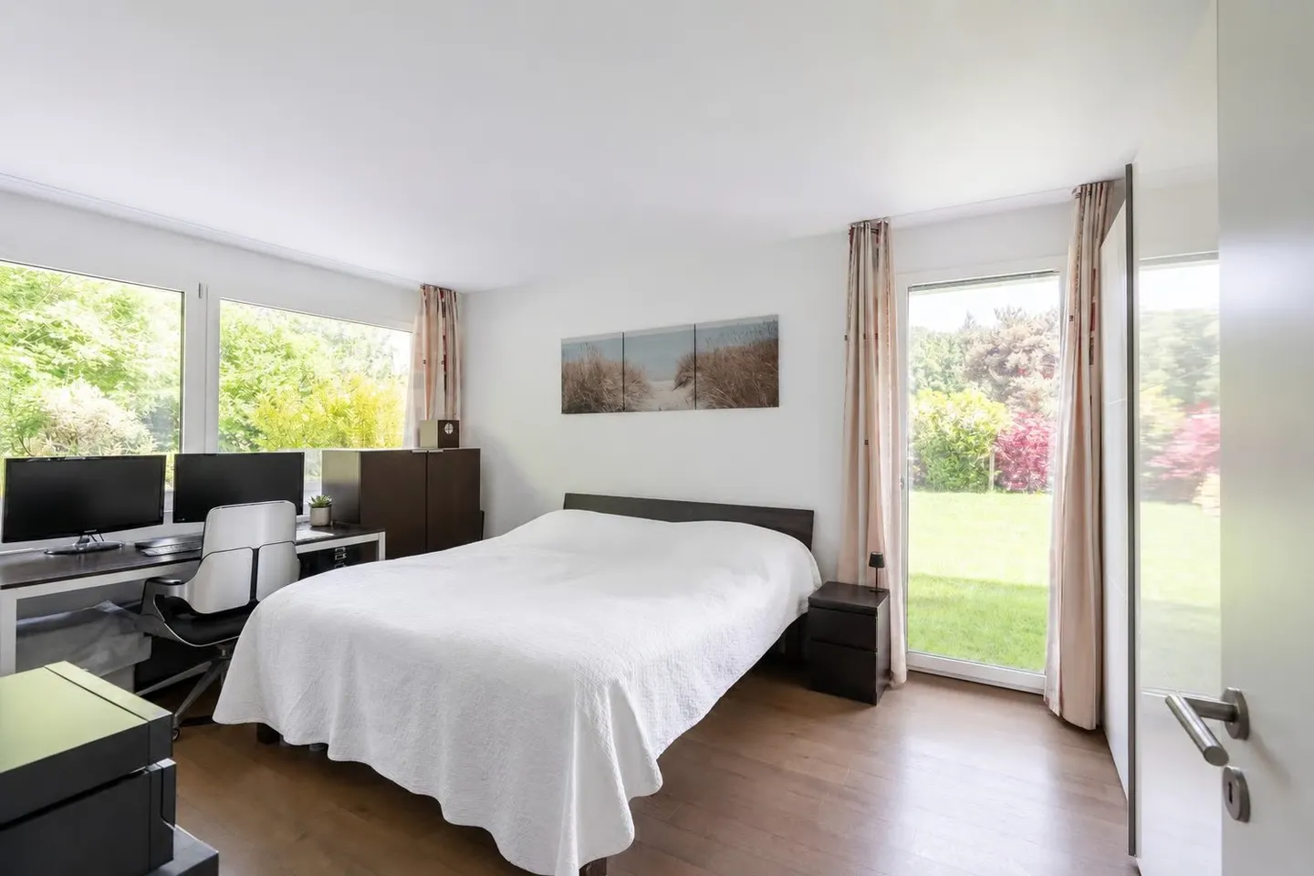 Grosszügige Gartenwohnung mit Aussicht - Foto 8 von 14