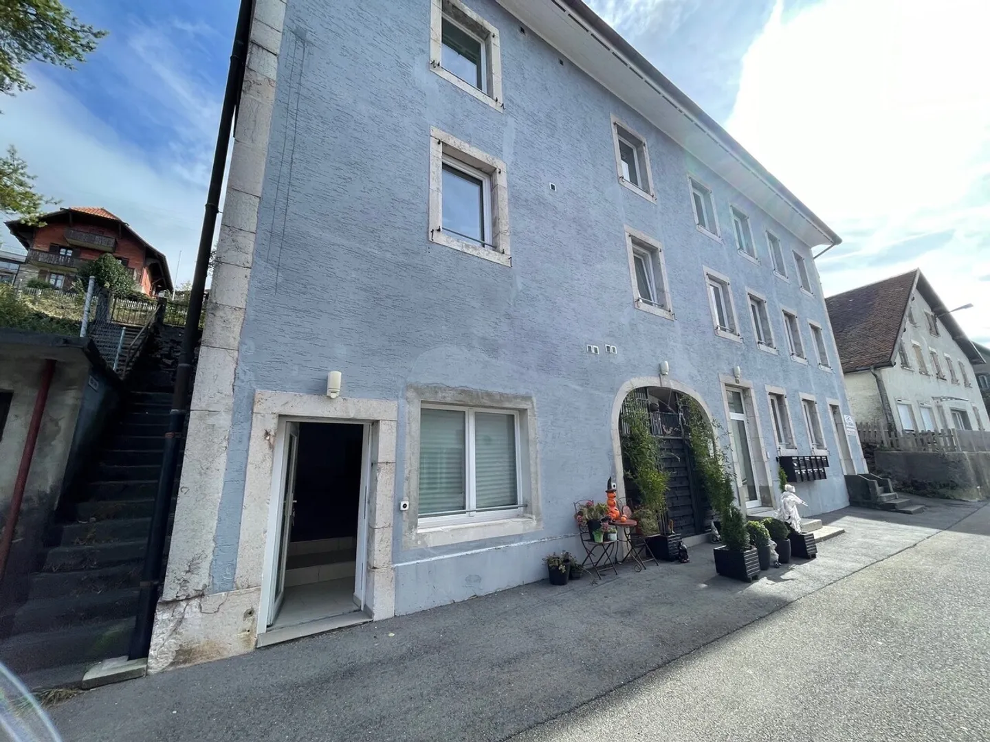 Joli appartement de 2.0 pièces à Ste-Croix - Photo 1 sur 5