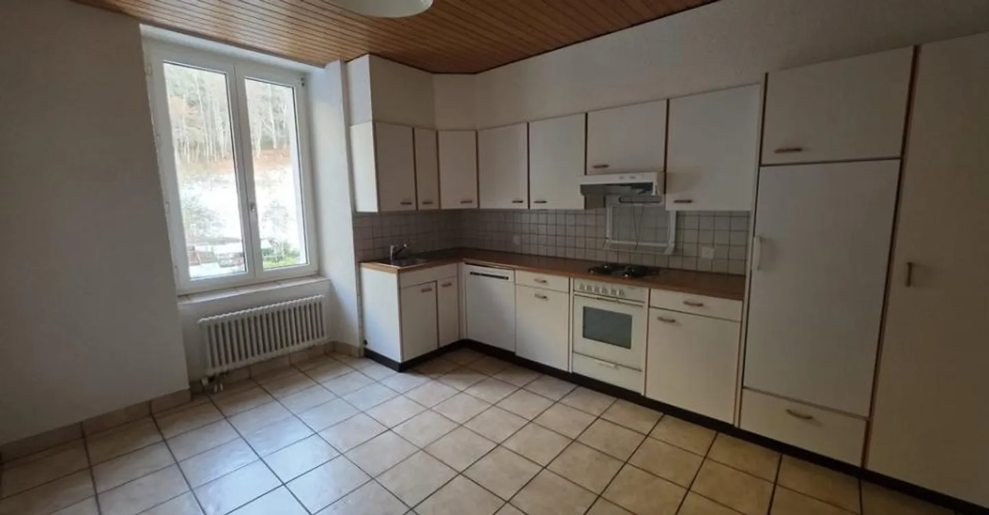 BEL APPARTAMENTO IN AFFITTO CON BALCONE - Foto 1 di 11