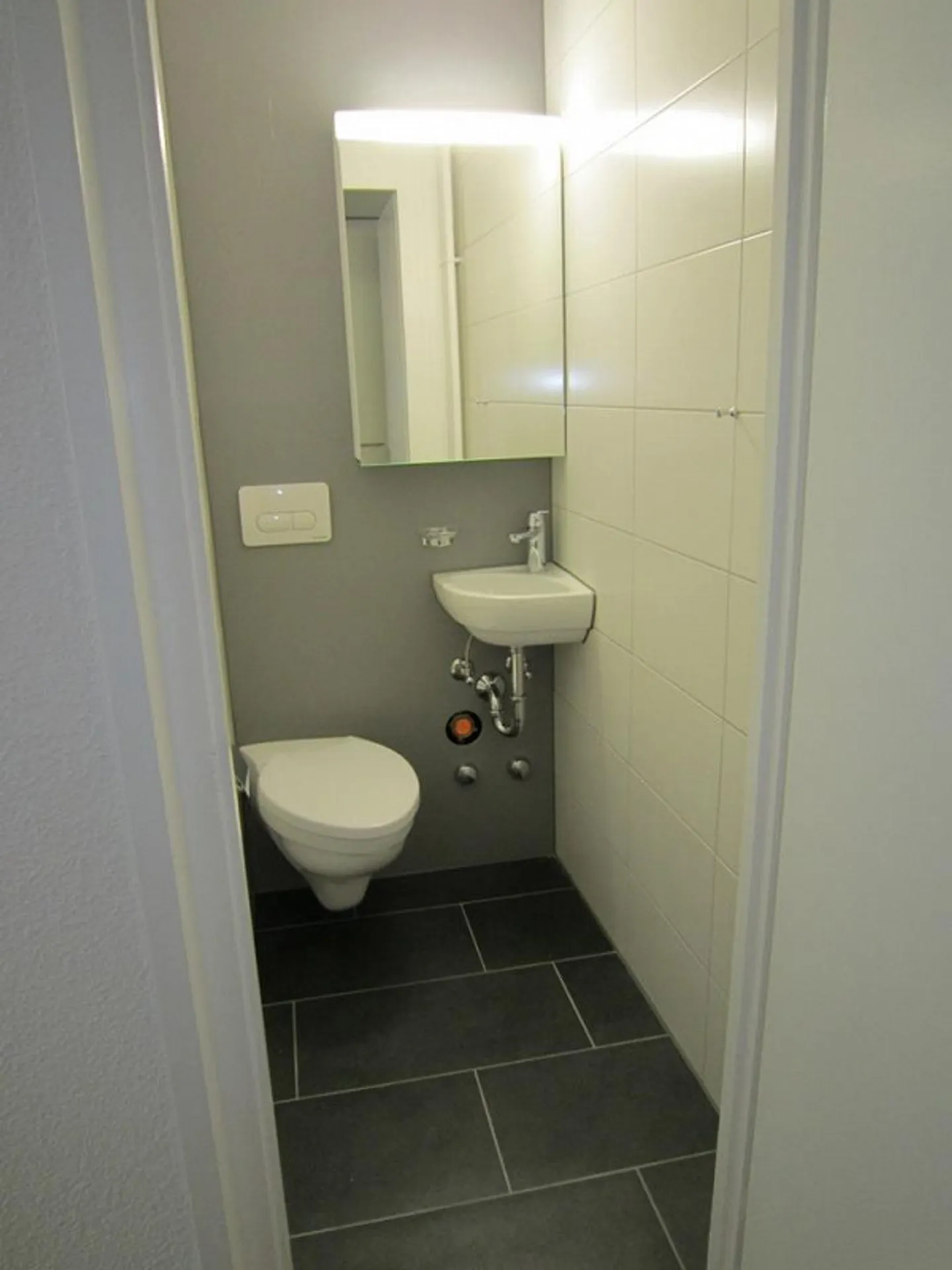Moderne und ruhig gelegene Wohnung in Stettlen - Foto 4 von 9