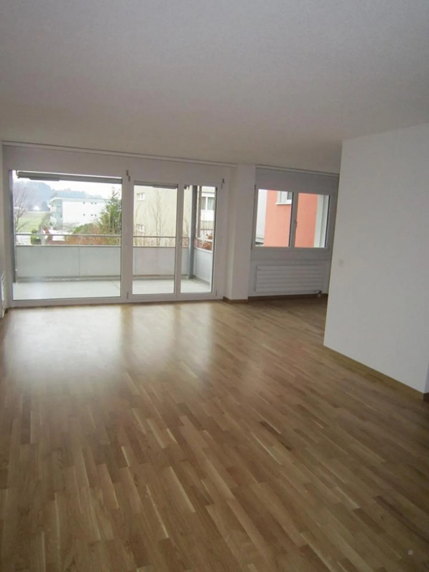 Moderne und ruhig gelegene Wohnung in Stettlen - Foto 5 von 9