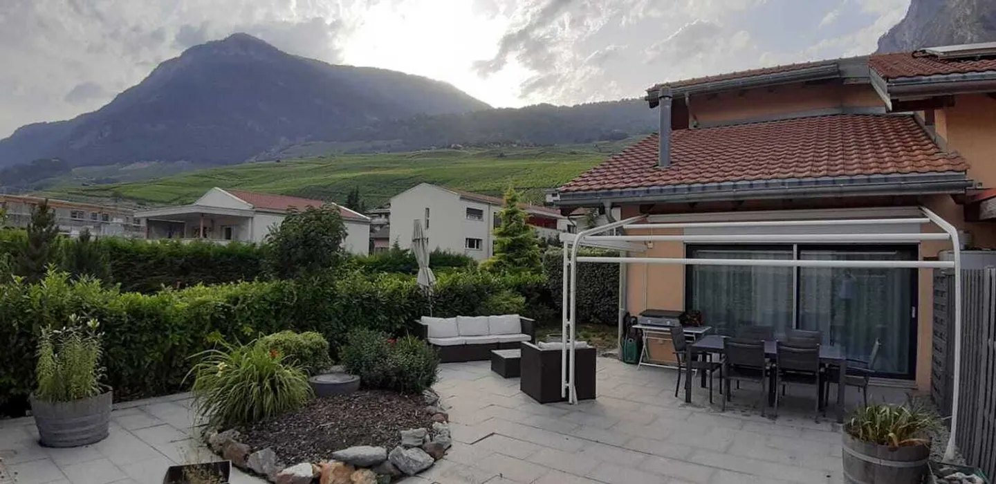 In vendita villa in PPE (sistema di riscaldamento centrale) 4,5 camere a Leytron - Foto 2 di 11