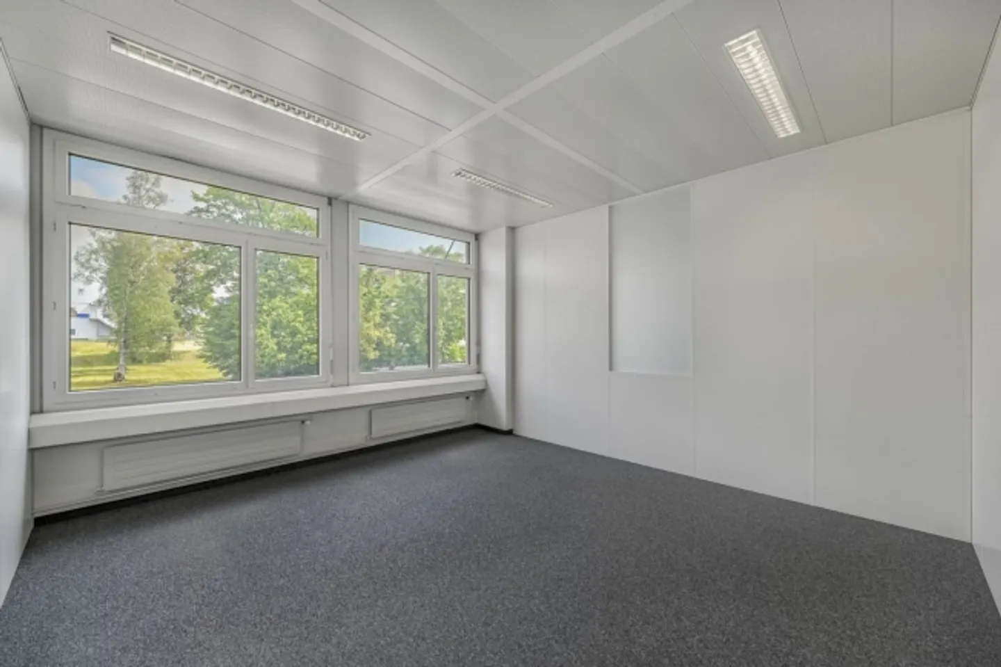 Centro uffici di Volketswil - Ufficio individuale completamente attrezzato tra 30 e 55 m² in affitto - Foto 1 di 2