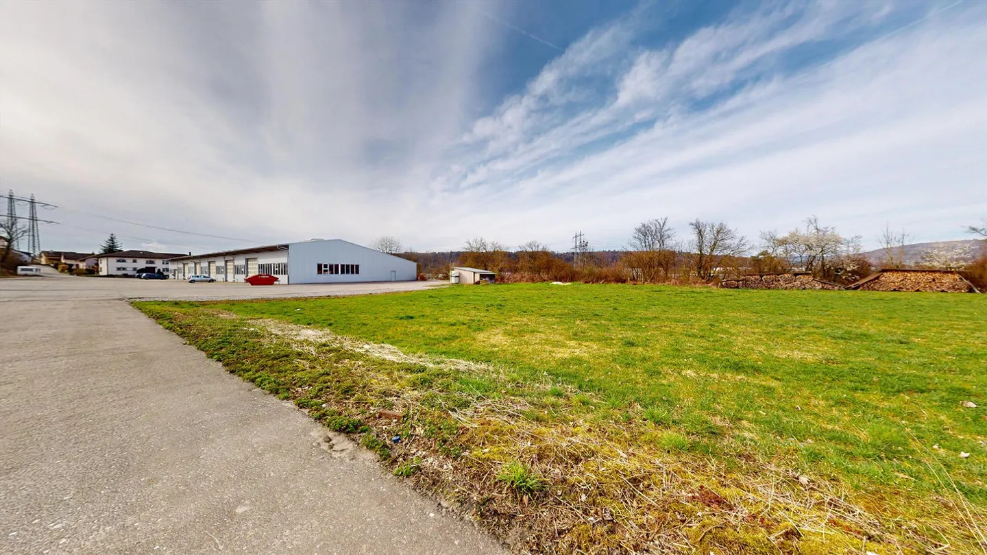 Gewerbe- und Wohneigentum - Foto 6 von 23