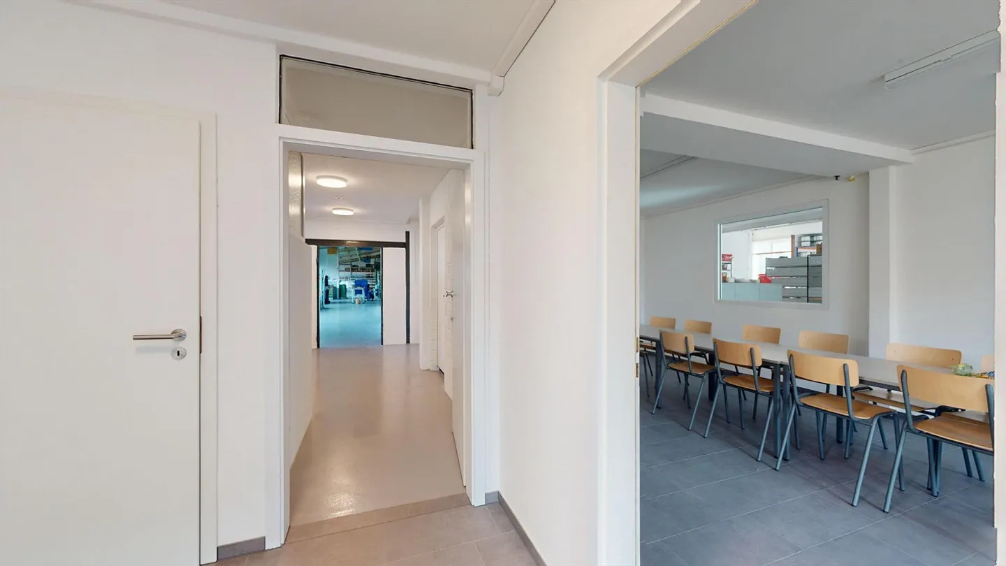 Gewerbe- und Wohneigentum - Foto 10 von 23