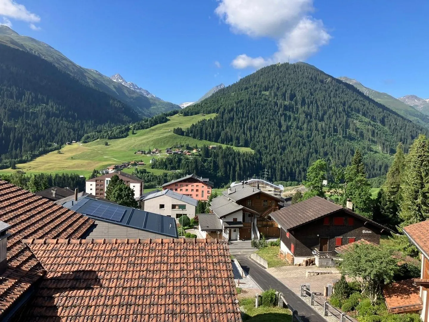 NUR MIT FESTWOHNSITZ! - ERSTBEZUG - BALKON MIT PANORAMASICHT! - Foto 13 von 13