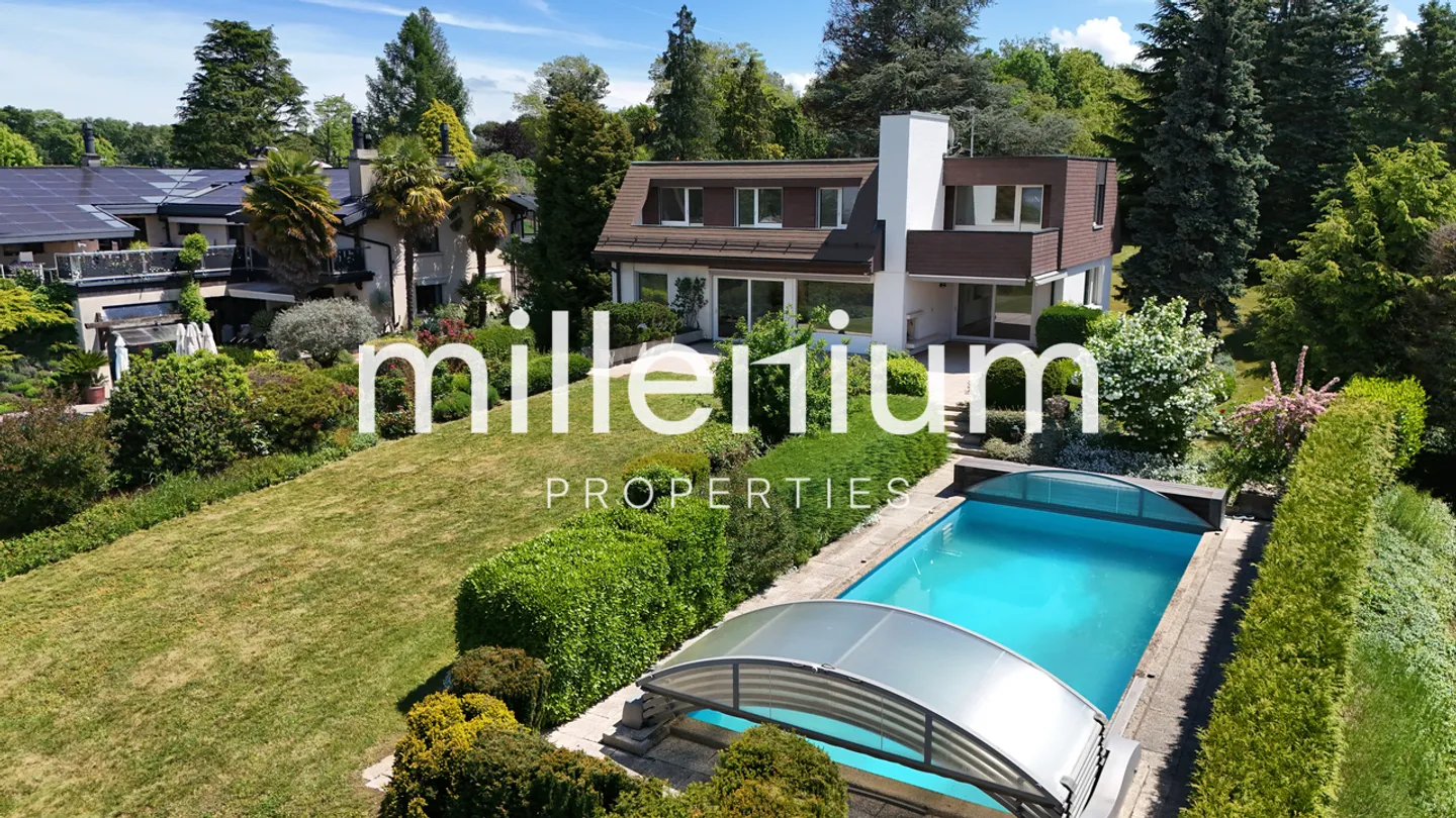 Villa di Eccezione con Vista sul Lago di Ginevra a Corsier - Foto 2 di 16