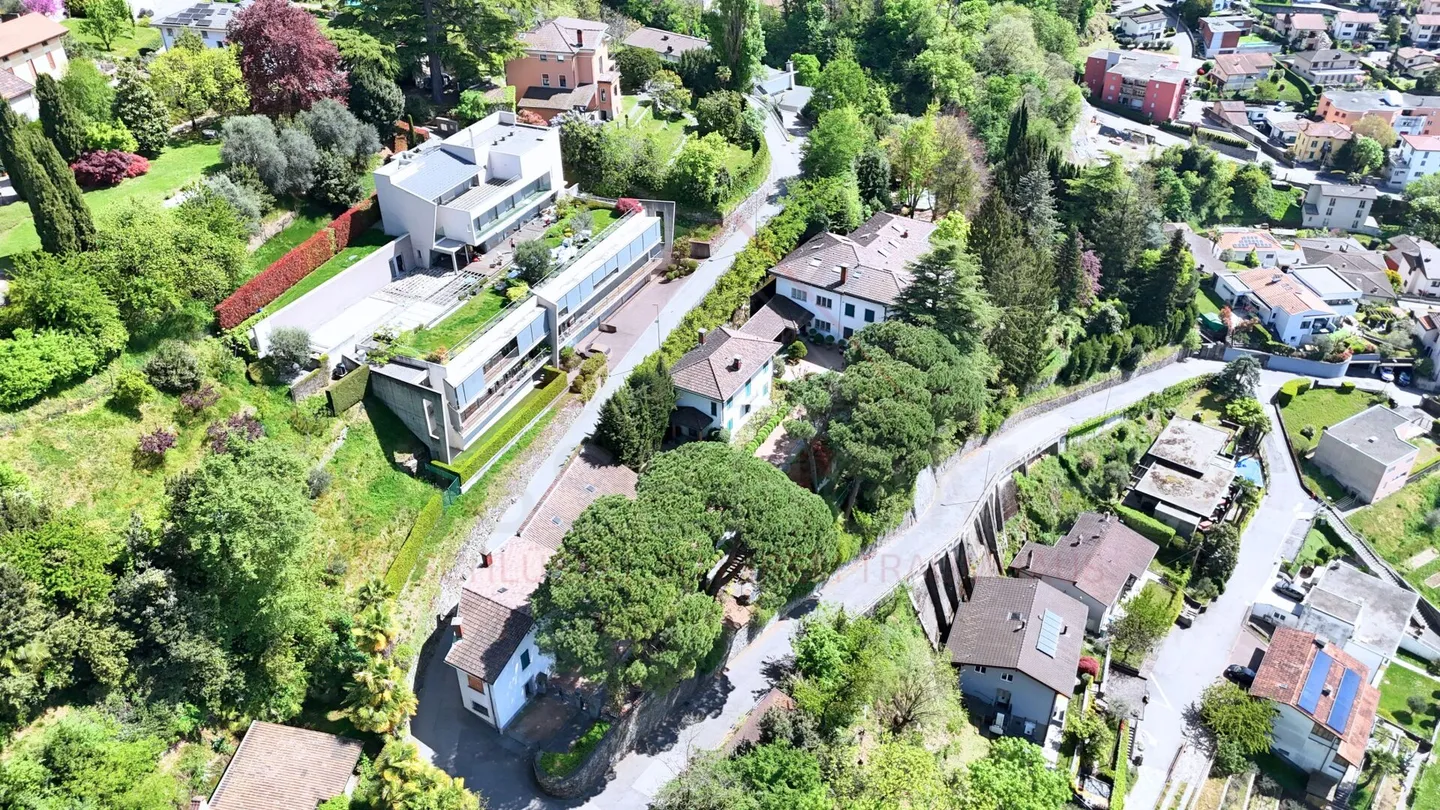 Zone de développement avec trois bâtiments résidentiels et un potentiel d'extension significatif à Mendrisio - Photo 13 sur 13