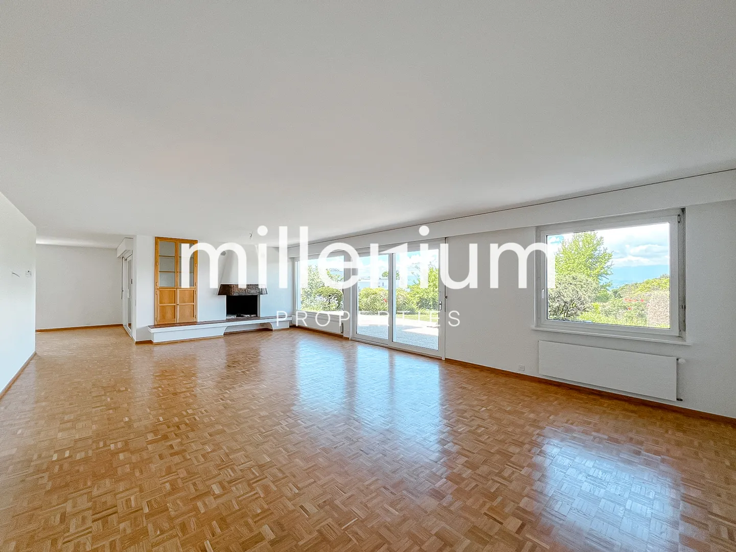Villa di Eccezione con Vista sul Lago di Ginevra a Corsier - Foto 4 di 16