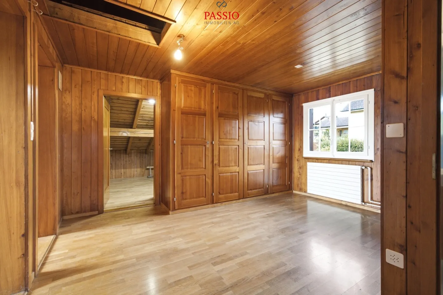 Chalet de 6,5 pièces - Le charme traditionnel rencontre le confort moderne - Photo 15 sur 37