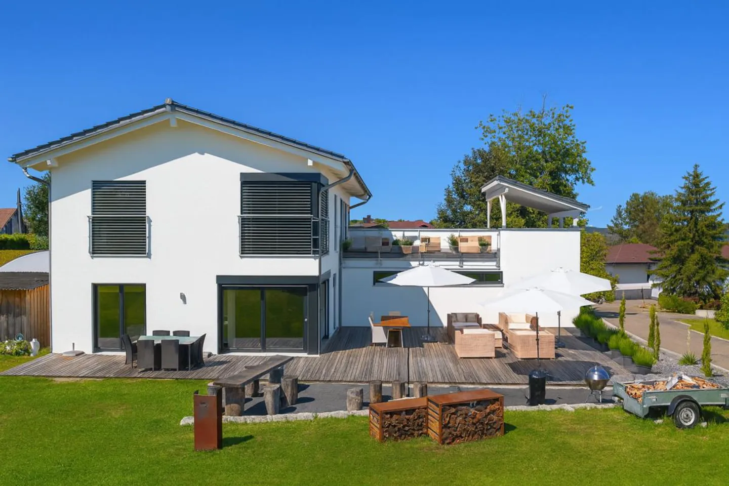 Beautiful single-family house near agricultural zone and great... - Photo 1 of 15